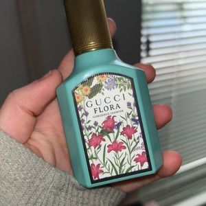 Gucci flora